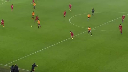 高效发挥！胡金秋20分钟9投8中轻取19分5篮板（效率爆表！胡金秋20分钟9投8中砍下19分5篮板）