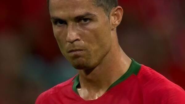 队报盛赞托万：现在他不仅是技术领袖，还是更衣室领袖（队报赞托万：他已是球队技术与更衣室双重领袖）