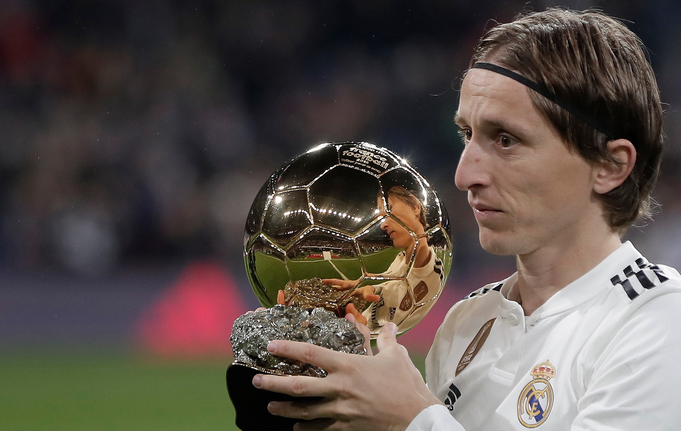 记者：孔蒂想回尤文，已经与基耶利尼进行初步接触（记者称孔蒂有意回归尤文，已与基耶利尼初步沟通）