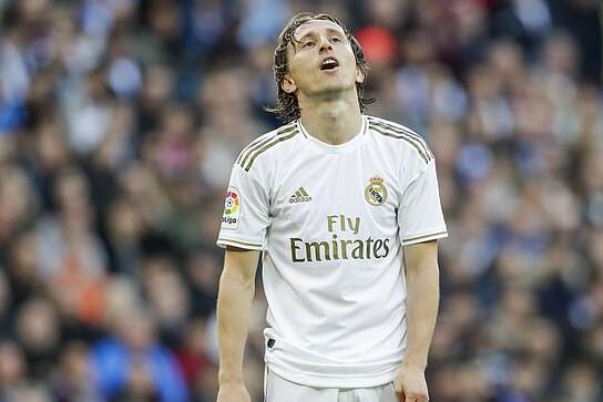 美记：多名高管认为马刺能为字母哥的交易提供理想报价（美媒：多位高管看好马刺为字母哥送出理想报价）