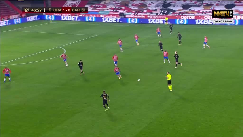 波兰足协谴责投掷烟火球迷：绝不容忍任何违反安全规定的行为（波兰足协痛斥投掷烟火球迷：对任何违反安全规定的行为零容忍）